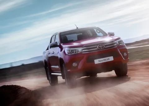 How heavy is a Toyota Hilux