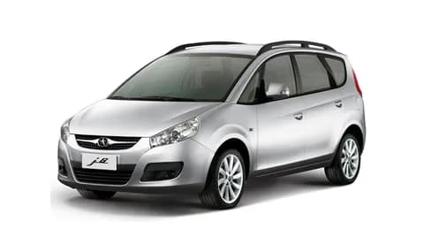 2025 JAC J6 Review - Specs, Performance, Interior & More