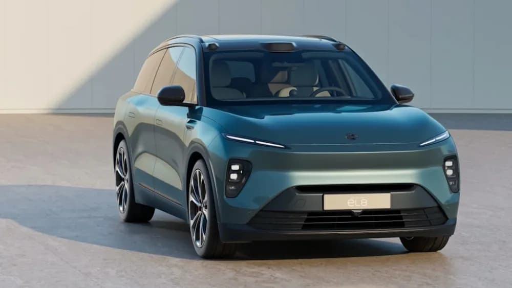 سيارة نيو EL8: SUV كهربائية فاخرة في الإمارات بسعر يبدأ من 359,900 درهم