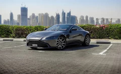 2019 Aston Martin Vantage Review: A Blend of Luxury and Performance