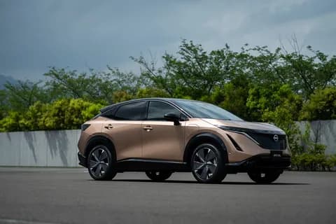 Nissan Ariya: A New Electric Crossover with Elegant Design and Advanced Technology