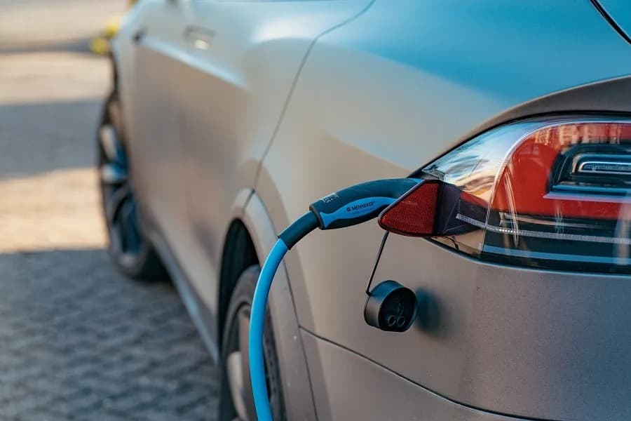 New Electric Vehicle Charging Fees in the UAE