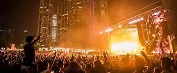 مهرجان موسيقى دبي 2025: عرض مذهل للسيارات المعدلة والموسيقى
