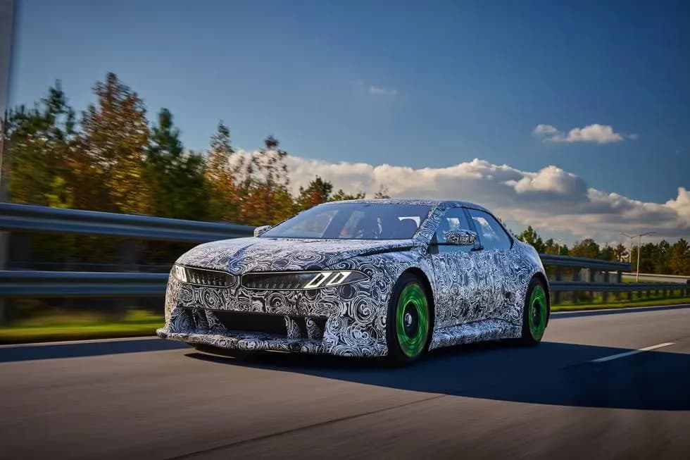 تجربة قيادة بي أم دبليو Vision: نظرة على 3-Series EV الجديدة