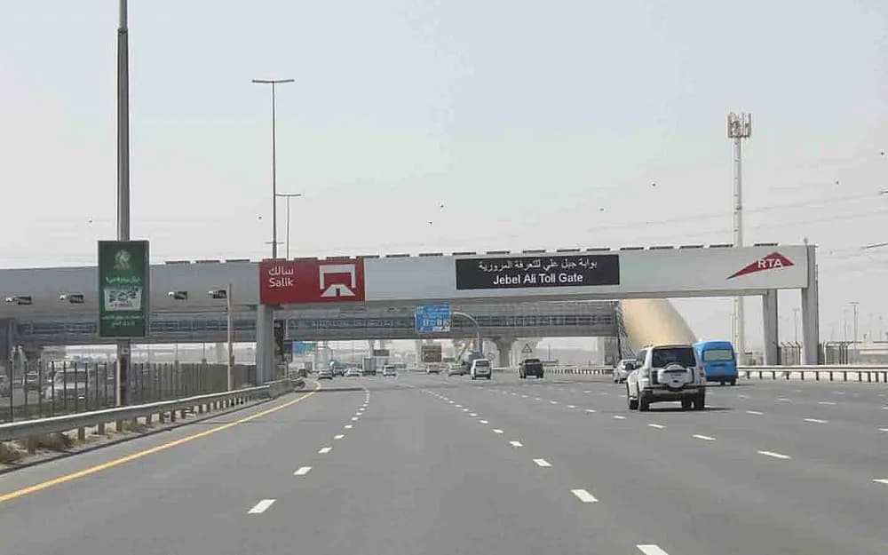 سالك دبي: كل ما تحتاج لمعرفته عن البوابات والرسوم وإعادة الشحن