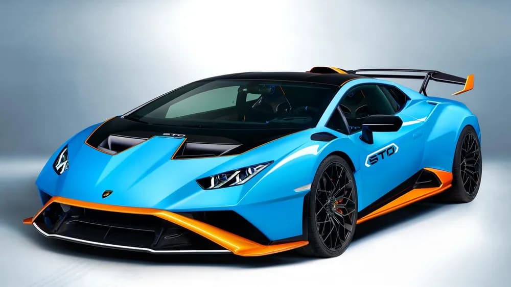 BMW M4 CS vs Lamborghini Huracan STO: The Ultimate Drag Race