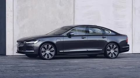 Volvo S90 Sedan Axed in U.S. Market Amid 125% China Tariffs