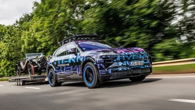 بورش كايين EV الكهربائية: تصميم ديناميكي وأداء مذهل في 2026