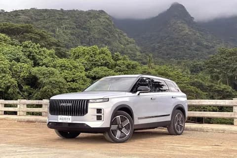 JAECOO J7 SHS Hybrid Launched In The UAE: Price, Specs, Range & First Look