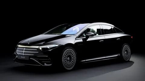 2027 Mercedes-Benz EQS Sedan May Look the Same, But It’s More Advanced Than Ever