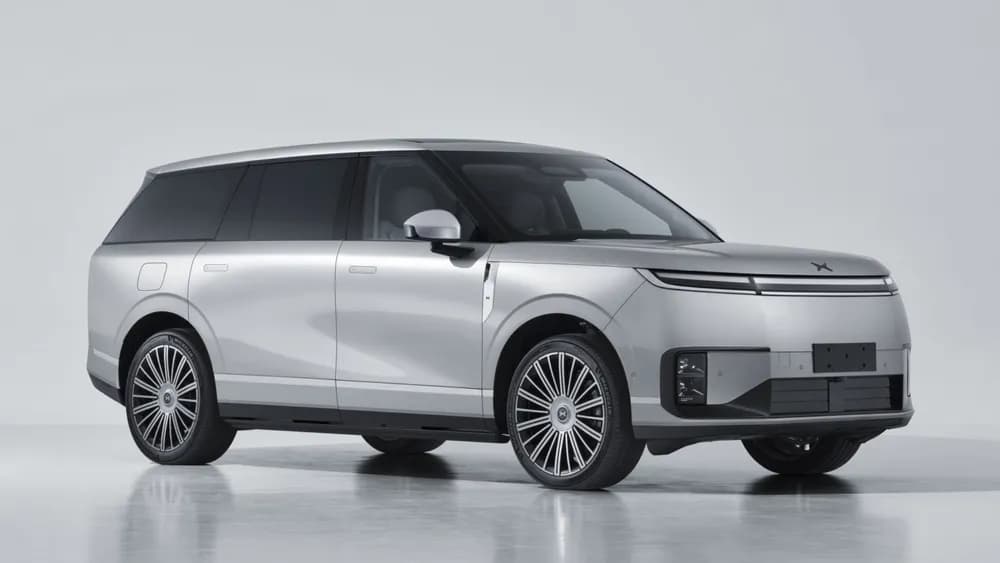 XPENG GX الإمارات: الكشف عن SUV فاخرة جديدة بقوة 496 حصان مع نظام REEV قبل الإطلاق