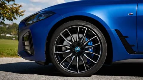 BMW Group Comes Up With Sustainable Paints Made From Bio-Waste