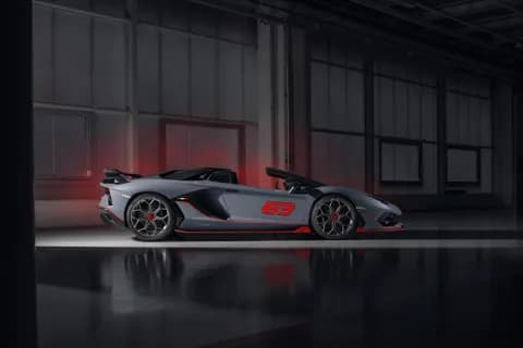 مراجعة لامبورغيني أفينتادور SVJ 63 رودستر 2024 - المواصفات، الأداء، الداخلية والمزيد - Expert car rating