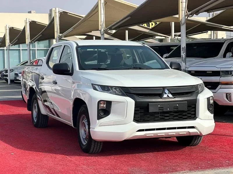 Used Mitsubishi L200 2.4L Double Cab GLX Diesel (4WD) 2022 Used Mitsubishi L200 2.4L Double Cab GLX Diesel (4WD) 2022 used_cars.forSale
