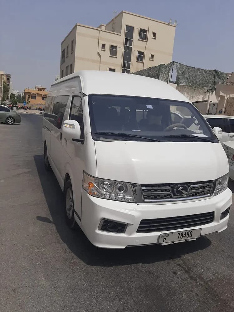 Used King Long Standard Body Passenger Van 2.3L Passenger (15-Seater) 2025 Used King Long Standard Body Passenger Van 2.3L Passenger (15-Seater) 2025 used_cars.forSale
