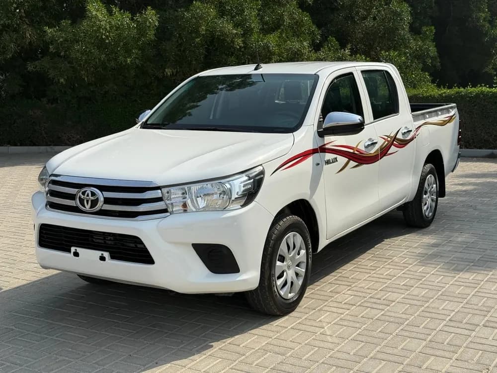 Used Toyota Hilux 2.7 Double Cab 4x2 M/T Base 2021 Used Toyota Hilux 2.7 Double Cab 4x2 M/T Base 2021 used_cars.forSale