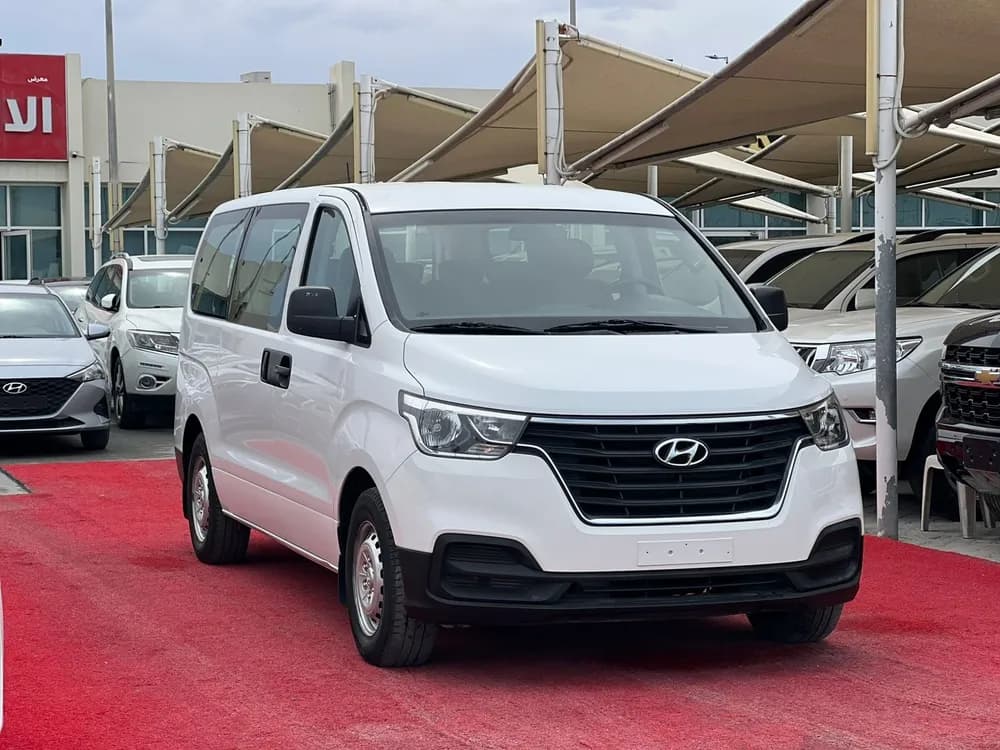 Used Hyundai H1 2.4L (type 11) 2020 Used Hyundai H1 2.4L (type 11) 2020 used_cars.forSale