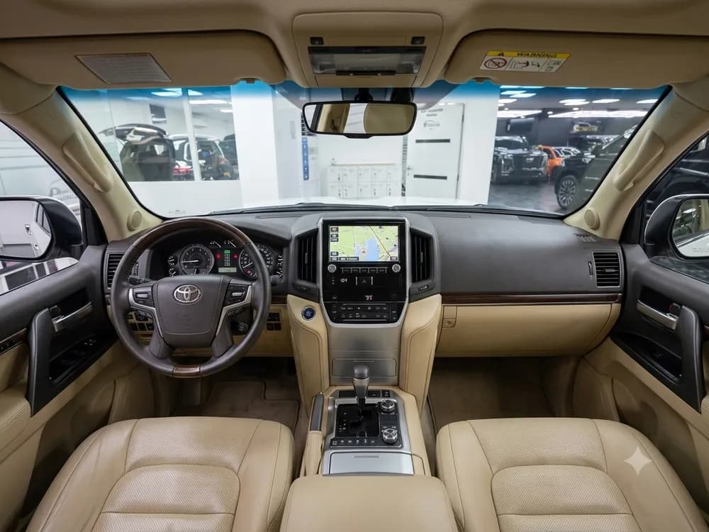 Used Toyota Land Cruiser 3.5T GXR 2017 Used Toyota Land Cruiser 3.5T GXR 2017 used_cars.forSale