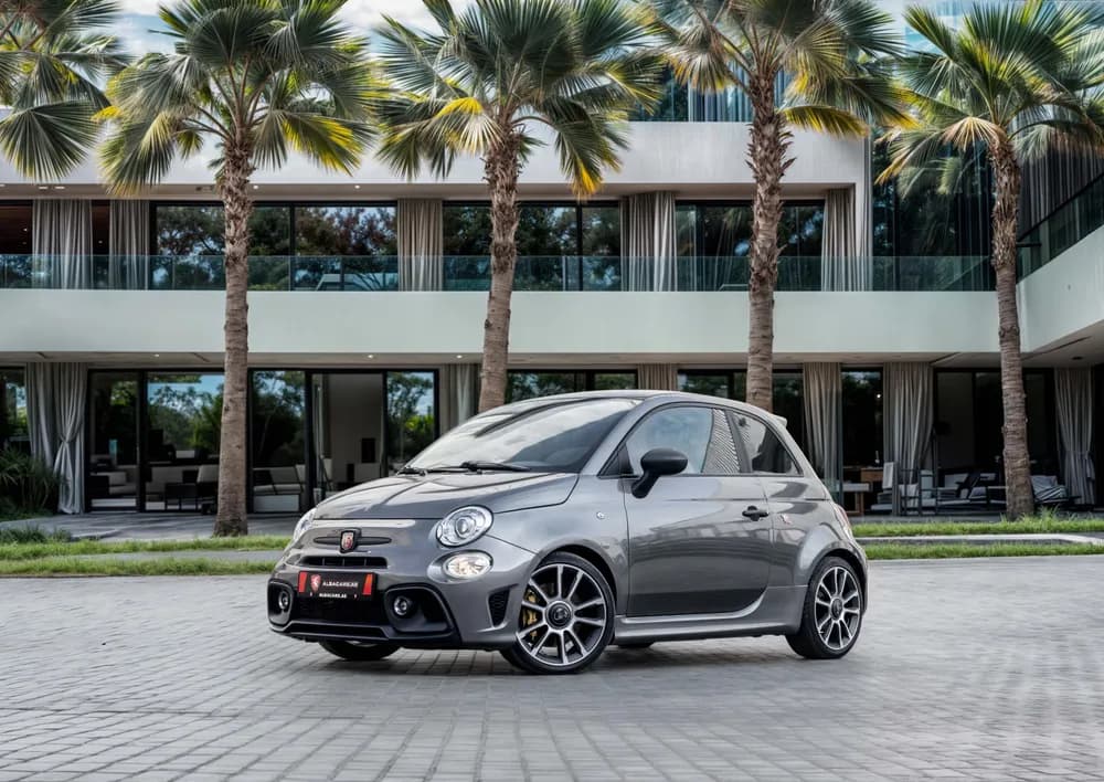 Used Abarth 695 2023 Used Abarth 695 2023 used_cars.forSale
